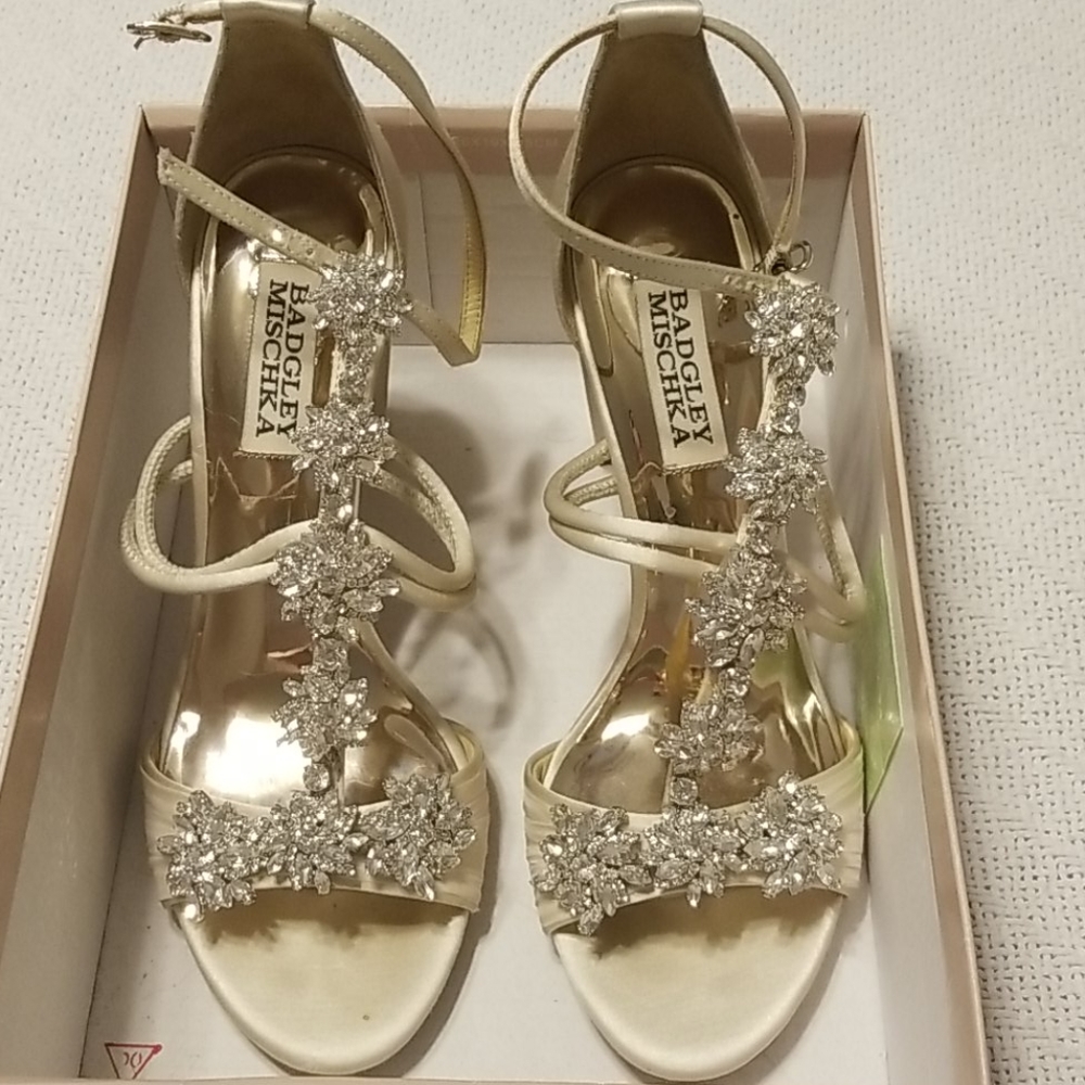 Badgley Mischka Champagne Block Heel